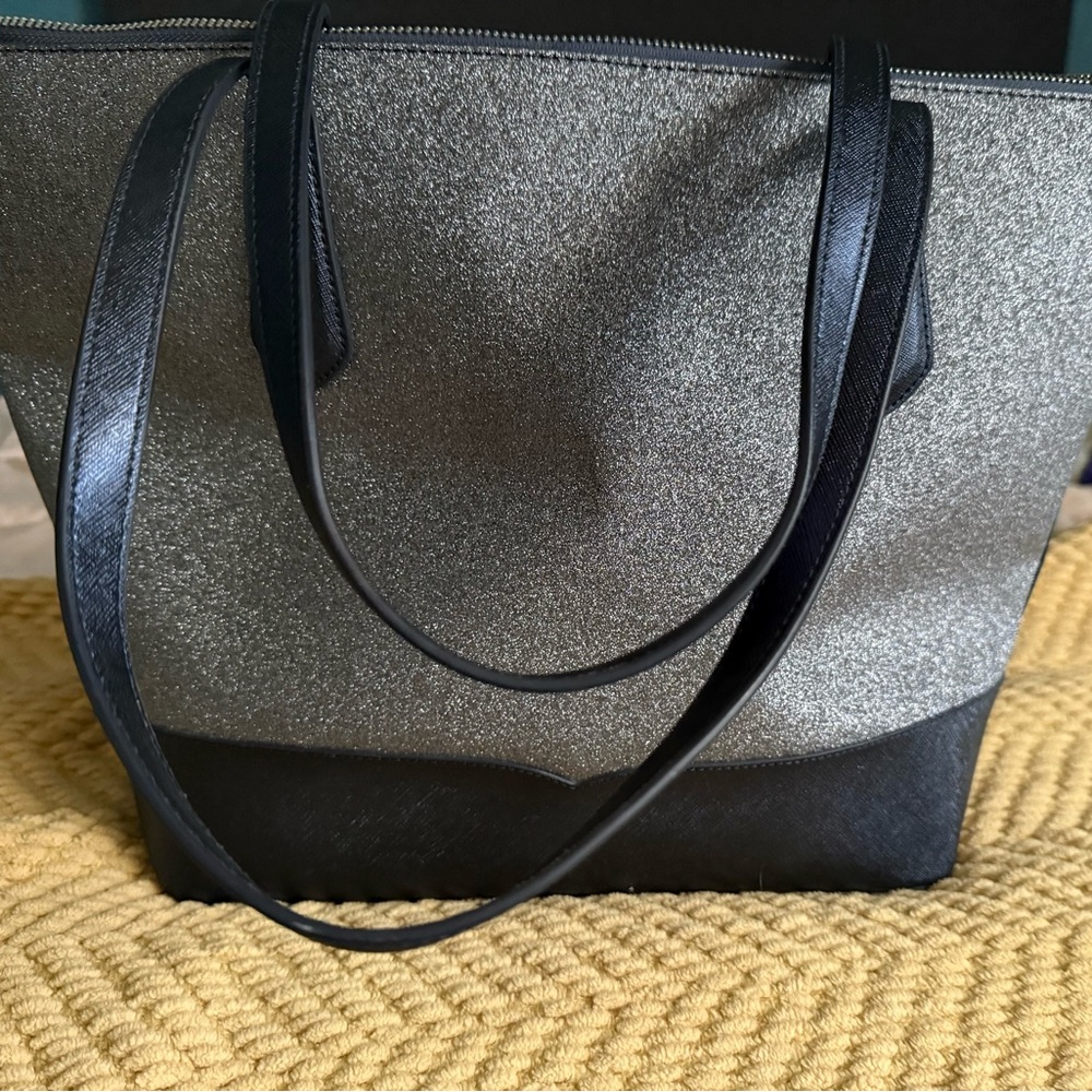 kate spade Sparkling Silver Handbag and matching zip wallet - Picture 4 of 7